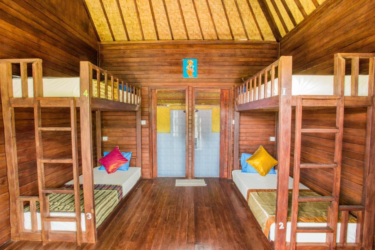 Uma Hostel Lembongan Экстерьер фото